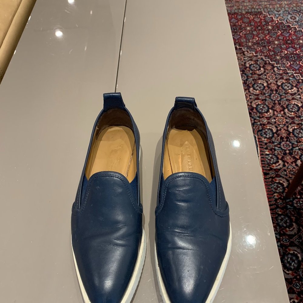 Everlane Leather Street Shoe; Size 6.5 Blue